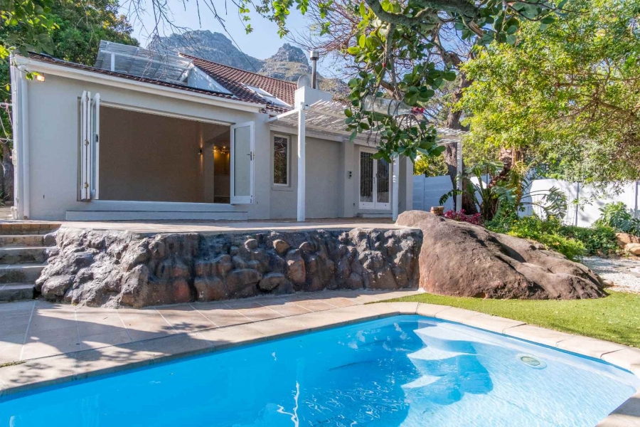 To Let 3 Bedroom Property for Rent in Penzance Estate Western Cape